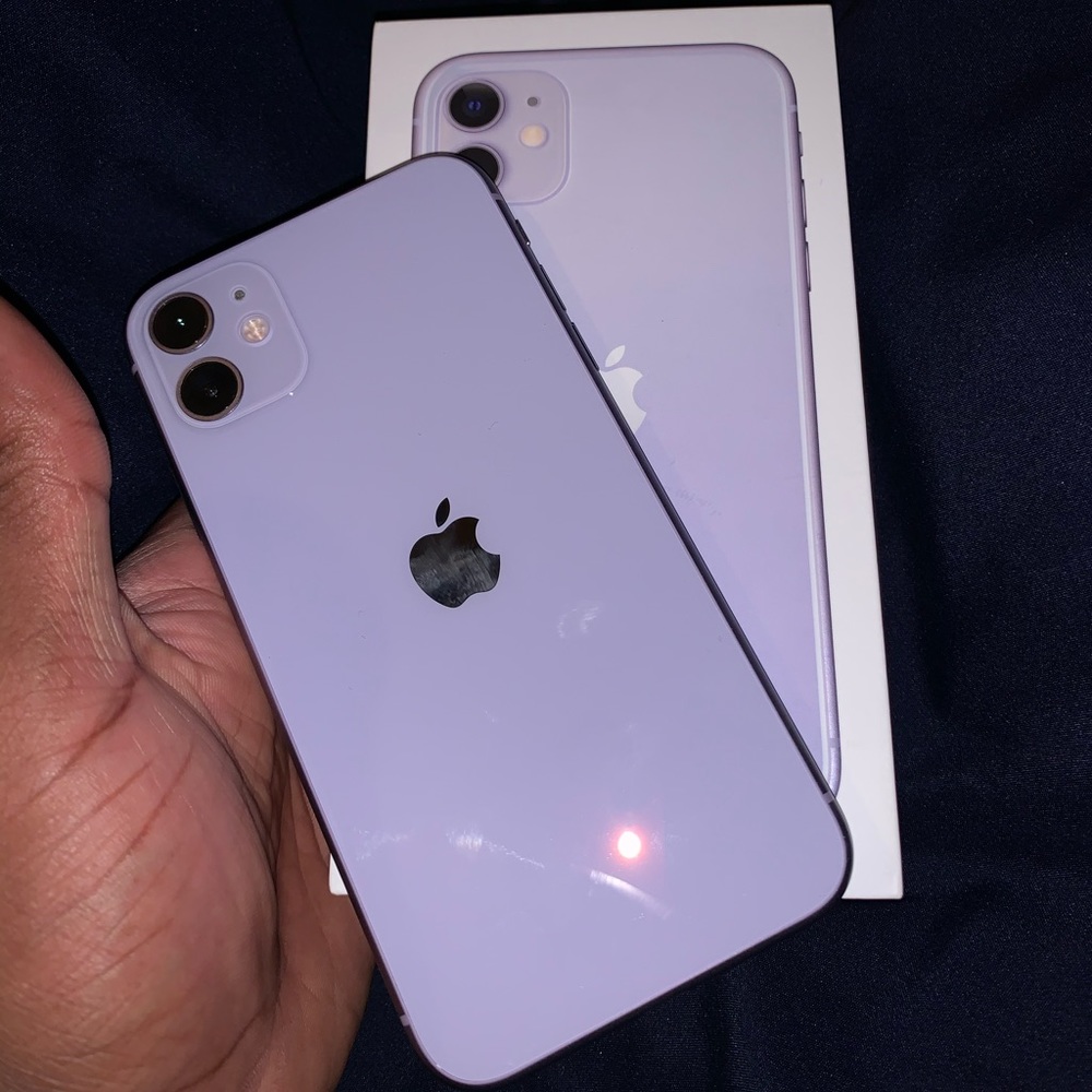 IPHONE 11 - Picture 2 of 4